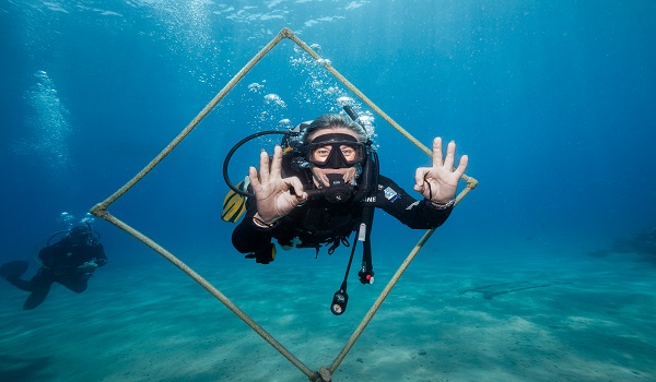 PADI Peak Performance Buoyancy